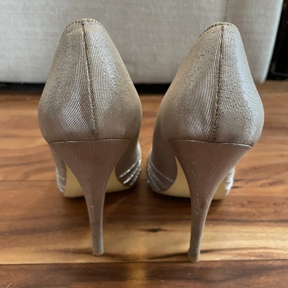 Lulu Townsend Champagne Heels! - Picture 2 of 7